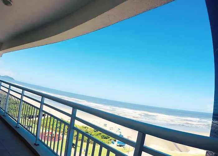 Conforto A Beira-Mar: Apartamento Resort Aracaty Bertioga